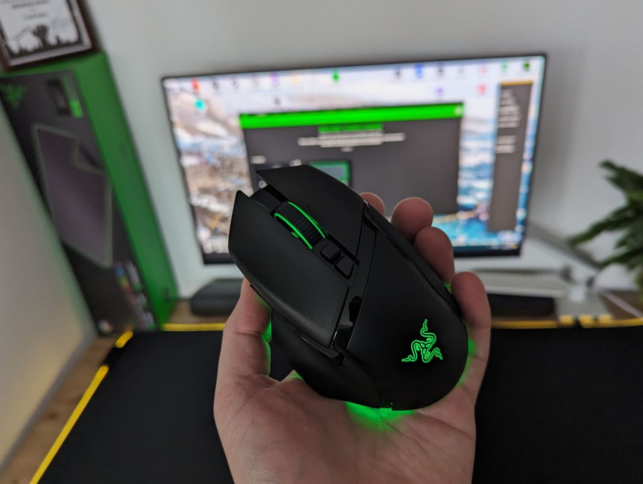 Kolorowe podświetlenie to nie wszystko. Razer Basilisk V3 Pro [Recenzja]