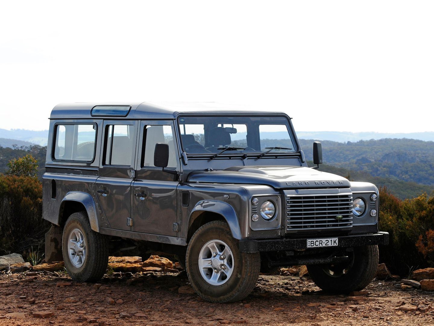 Land Rover Defender 110 Station Wagon AU-spec (2007)