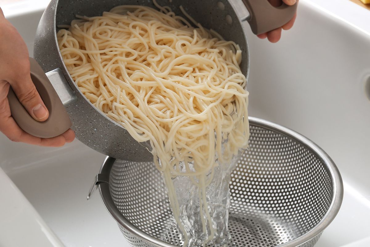 Częsty błąd przy gotowaniu makaronu. Włoch by tego nie zrobił