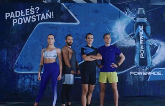Kasia Wolska, Maja Włoszczowska, Miejski Drwal i Warszawski Biegacz promują Powerade (wideo)