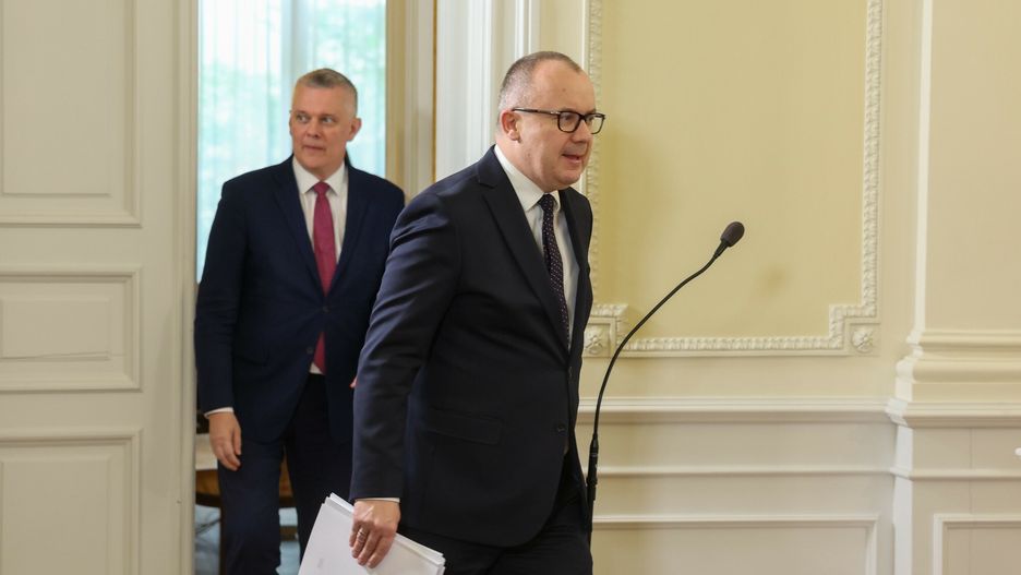 Konferencja Adama Bodnara i Tomasza Siemoniaka
28.05.2024 Warszawa konferencja prasowa  Ministra Sprawiedliwosci, Prokuratora Generalnego Adama Bodnara oraz Ministra Spraw Wewnetrznych i Administracji, koordynatora sluzb specjalnych Tomasza Siemoniaka.
 Fot. Jacek Dominski/REPORTER
n/z: , Tomasz Siemoniak, Adam Bodnar,
Jacek Dominski/REPORTER
