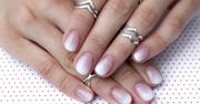 Paznokcie baby boomer. Czy próbowałaś już najnowszej wersji ponadczasowego manicure?