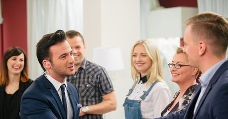 Koniec niezależności, początek dorosłego życia – czym jest dla panien młodych wybór sukni ślubnej?