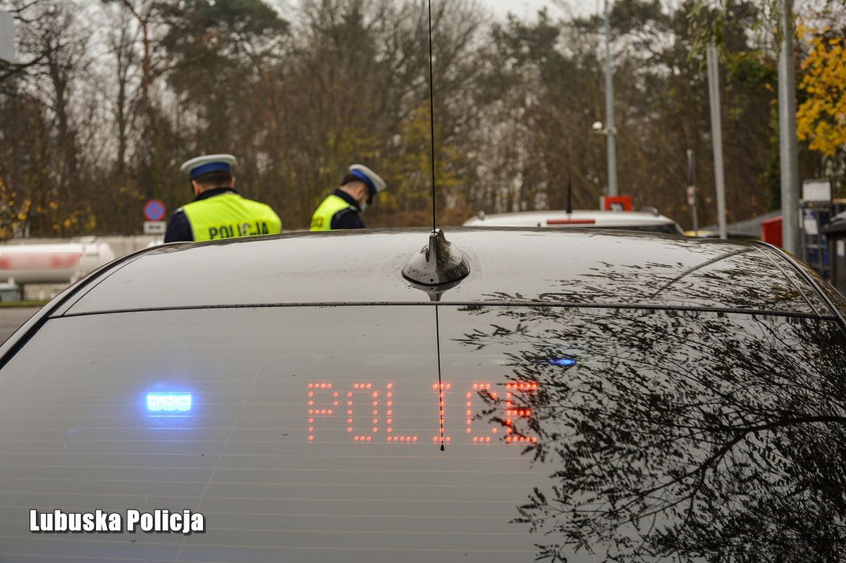 Łapią się tylko 3 auta. Policja podała wymagania na nowe radiowozy