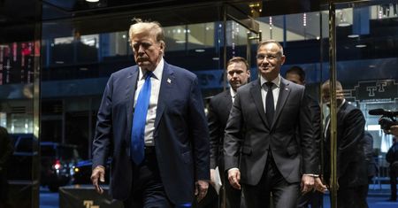 W PiS ucinają po rozmowach Duda-Trump. "Jak widać po zdjęciach"