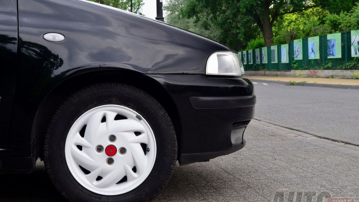 O ile niektóre prace renowacyjne felg można przeprowadzić samemu, tak czasem bez profesjonalnego serwisu się nie obejdzie