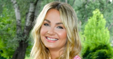 "Ekstra sukienka". Wiemy, gdzie tanio kupić modele, o które fanki pytają na Instagramie