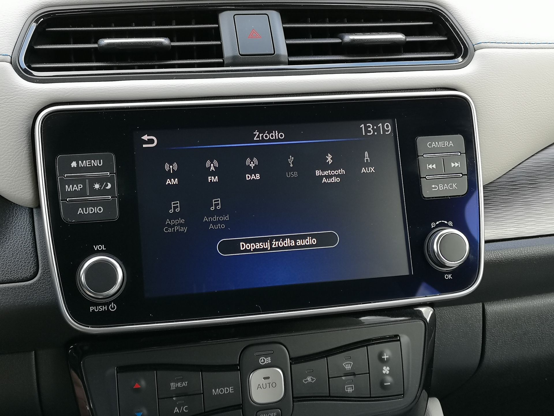 Nissan Leaf e+: Systemy wsparcia kierowcy, zarządzania energią oraz audio Bose 8
