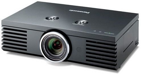 Panasonic zaprezentował nowy projektor 1080p