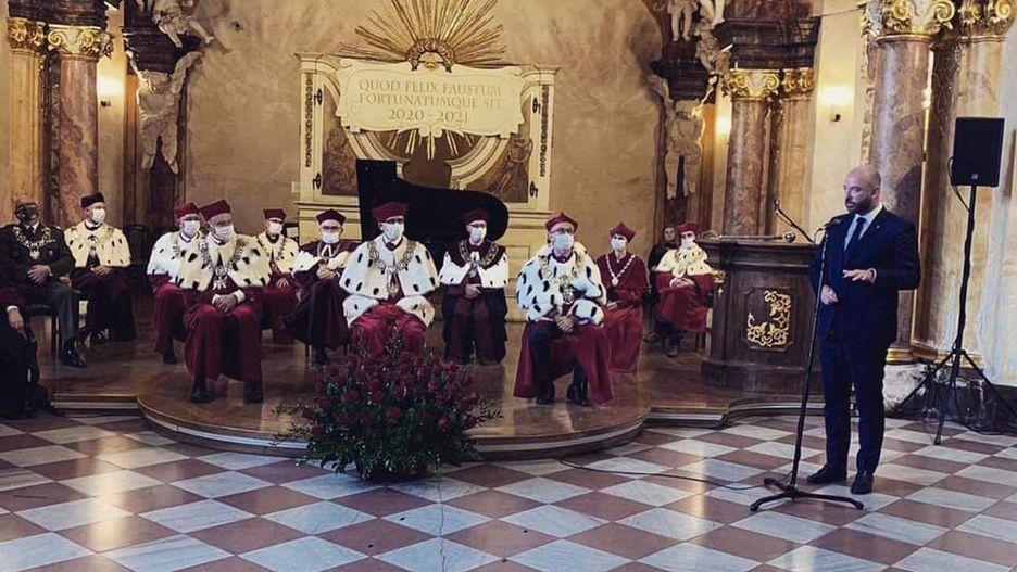 Wrocław. Rektorzy zainaugurowali rok akademicki. Będzie inny niż wszystkie