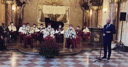 Wrocław. Rektorzy zainaugurowali rok akademicki. Będzie inny niż wszystkie