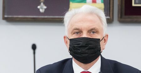 Niepokojące słowa wiceministra zdrowia. Chodzi o mutacje COVID-19 w Polsce