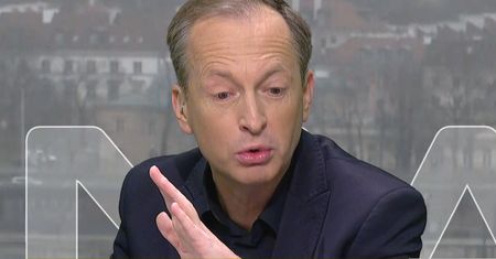 Ostra połajanka w "Kawie na ławę" w TVN24. Konrad Piasecki doprowadzony do szewskiej pasji