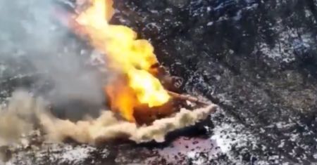 Przyczaili się na Rosjan. Mały granat zniszczył T-72