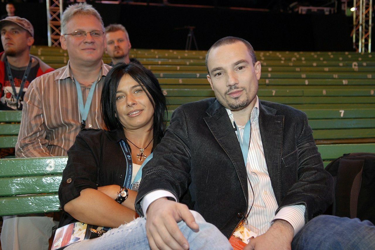 Na zdjęciu Stachursky z żoną Iwona na sopockim festiwalu. Rok 2007.