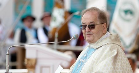 O. Rydzyk ma nowy pomysł na finansowanie swojej uczelni