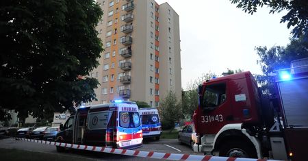 Koszalin. Dzieci wypadły z 9. piętra. Chłopiec i dziewczynka nie żyją