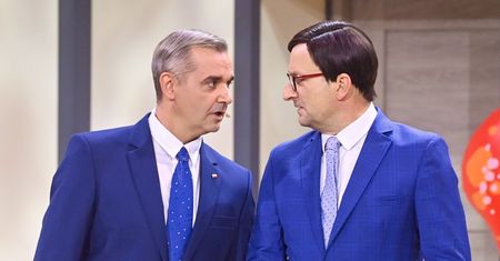 Nowa kpina z polityków. Górski wcielił się w Szymona Hołownię