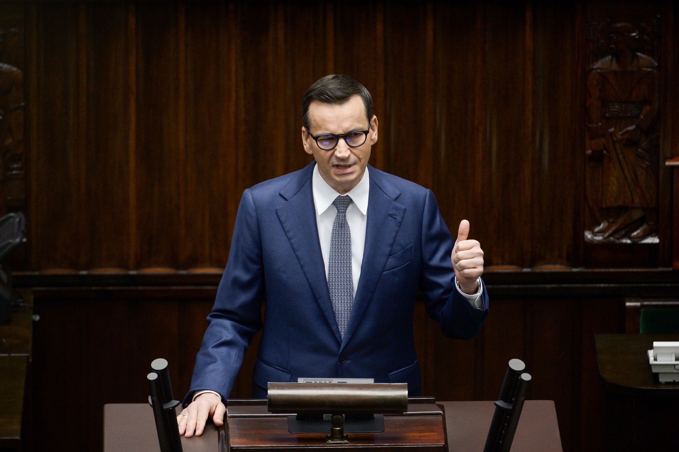 Mateusz Morawiecki zapowiedział przedłużenie zerowego VAT-u na żywność