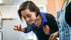 Koronawirus. Prosta metoda ma pomóc odzyskać węch i smak. Ale neurolodzy obalają internetowy hit