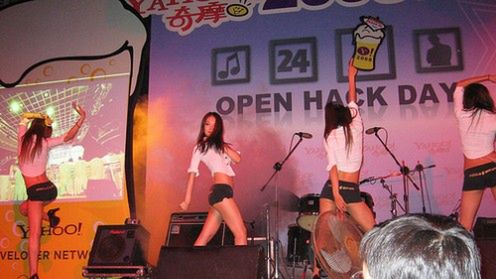 Hack Day, czyli kobiety do garów! 1