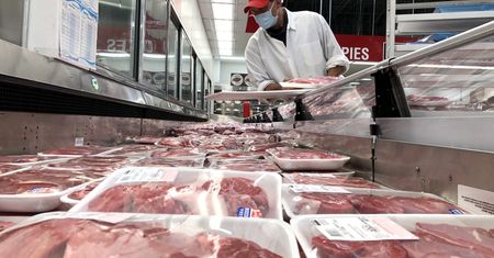 Sprawdzili producentów żywności. Problemem nie tylko pompowanie mięsa wodą