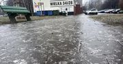Wrocław: Marznące opady sparaliżują miasto. Znowu szklanka na chodnikach i ulicach. Cały Dolny Śląsk objęty alertem IMGW przed gołoledzią