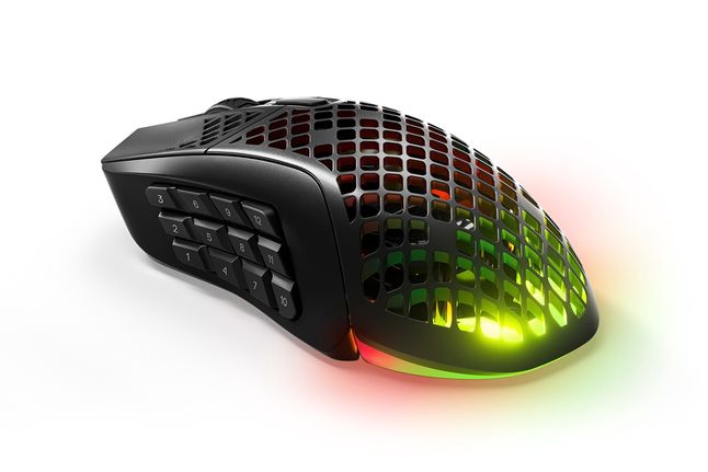 SteelSeries Aerox 9 Wireless 