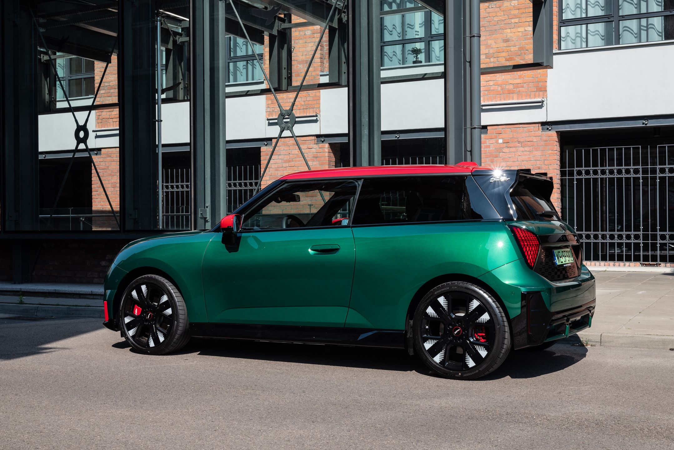 Mini John Cooper Works E