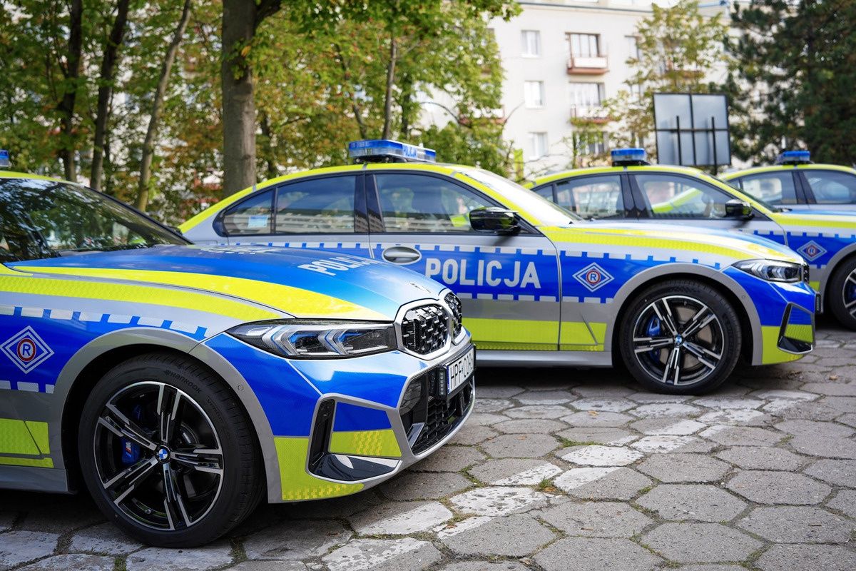 Nowe radiowozy
