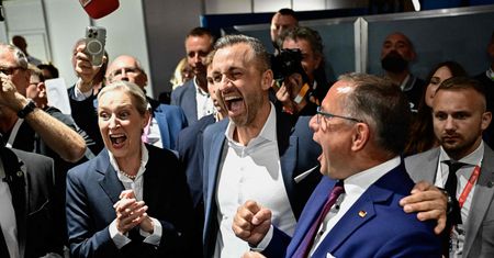 Fundamentem polityki jest interes państwa, a nie plemienne emocje [OPINIA]