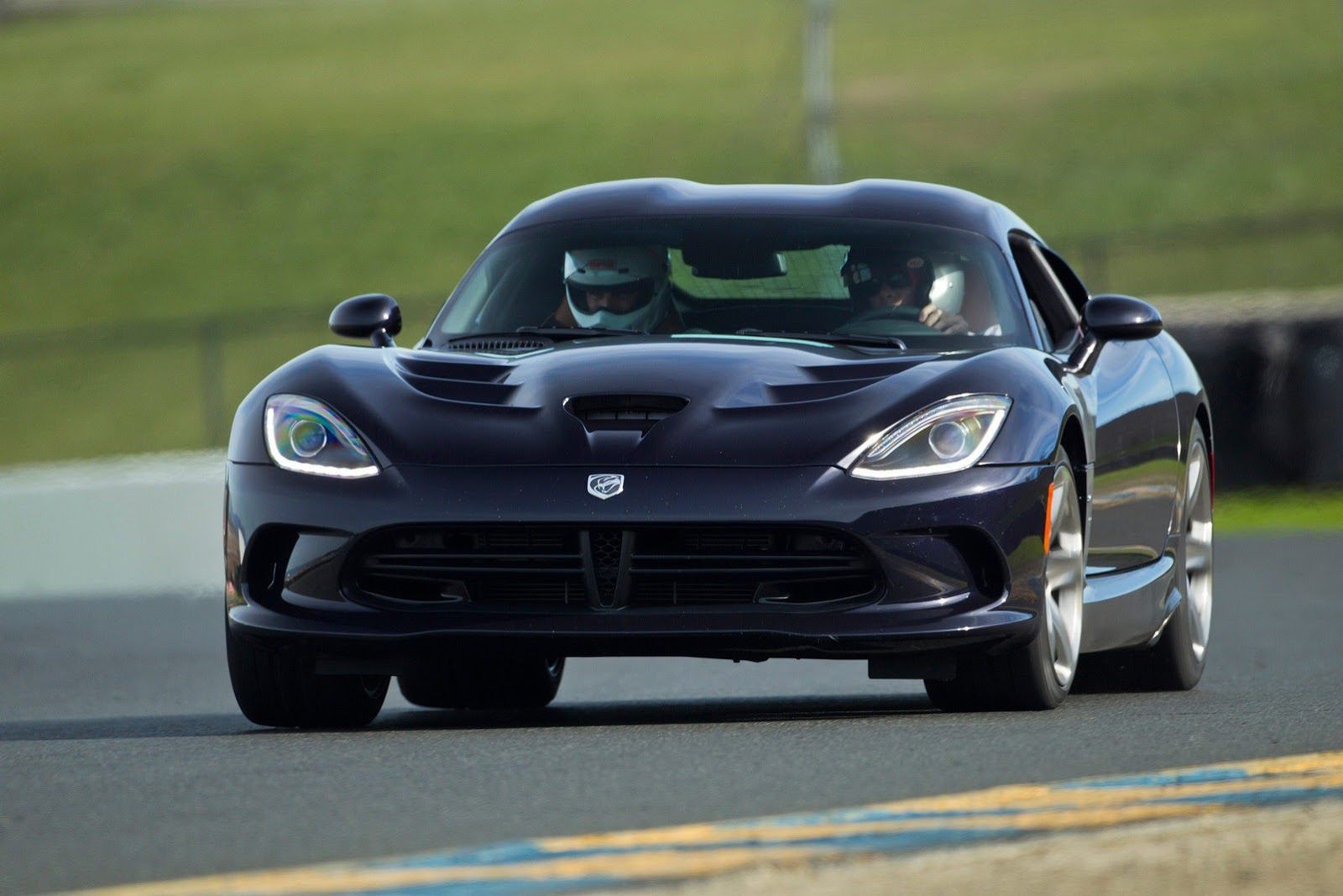 2013 SRT Viper - w żółci, czerwieni, czerni i niebieskim [aktualizacja] 22