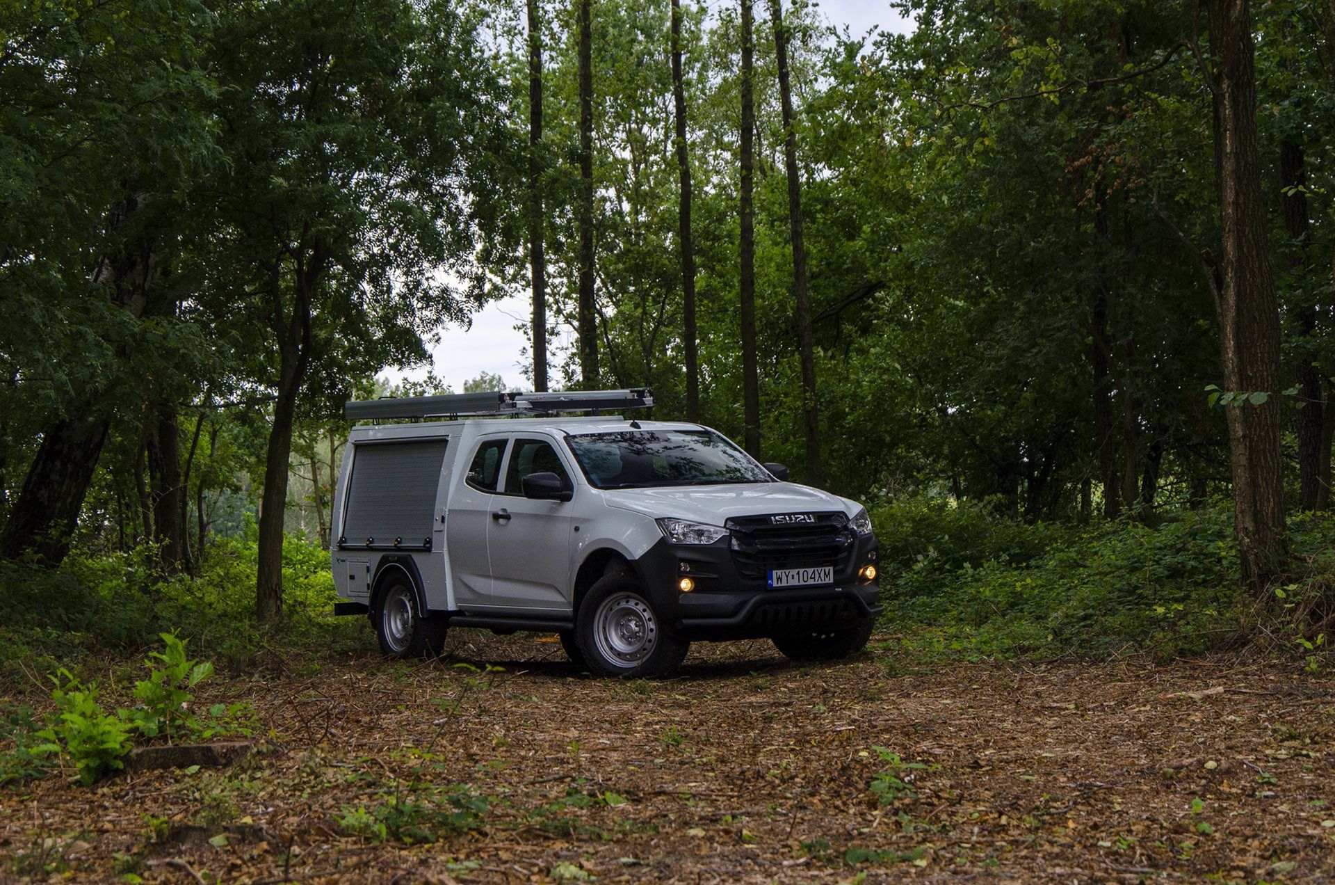 Isuzu D-Max z zabudową Steeler