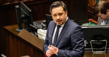 Wiącek o wyroku TSUE ws. małżeństw jednopłciowych. "Trzeba wykonać"