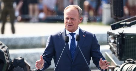 Zamierza pozwać Tuska. "Będę wykorzystywał wszelkie prawne środki"