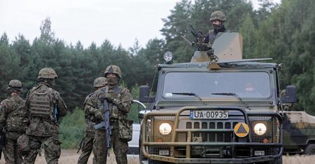 Błaszczak reaguje. "Interwencja wobec fotoreporterów była niezbędna"