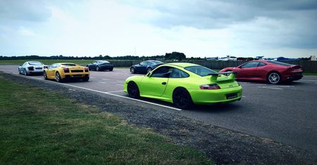 Aston vs Lambo