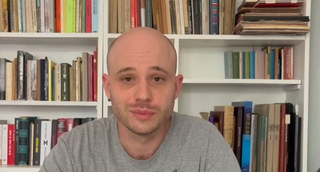 Szeryf Jan Śpiewak ruszył na antyalkoholową krucjatę. "Jest barwną postacią polskiego internetu"