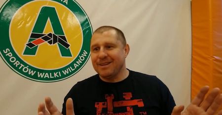 Szczere wyznanie Oknińskiego. To dlatego uderza swoich zawodników