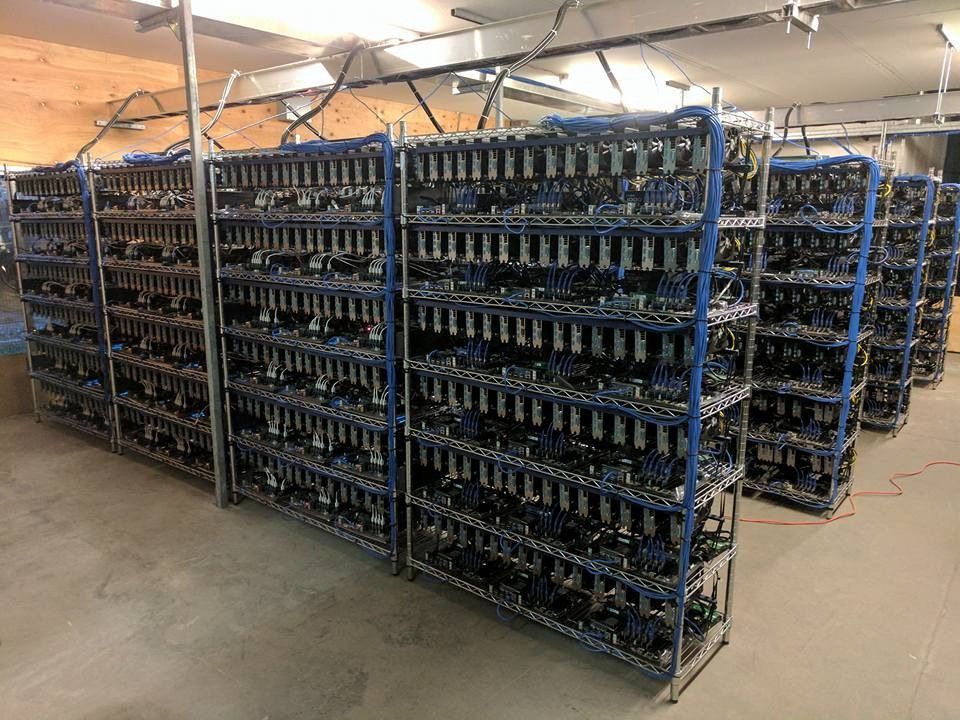 Koparka kryptowalut z kartami graficznymi