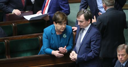 Po co PiS była wojna o Trybunał Konstytucyjny? Właśnie to udowadniają, pierwsza taka sprawa