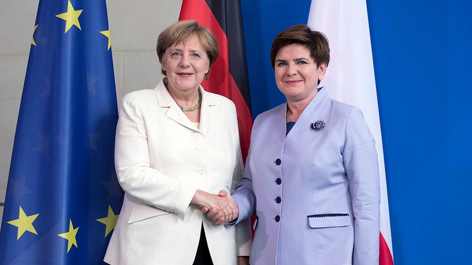 Kanclerz Niemiec Angela Merkel i premier Beata Szydło podczas polsko-niemieckich konsultacji międzyrządowych.