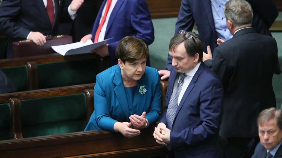 Premier Beata Szydło i minister sprawiedliwości Zbigniew Ziobro w Sejmie.