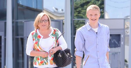 Wybory parlamentarne. Syn Beaty Kempy idzie do Sejmu. Był przedstawiony Jarosławowi Kaczyńskiemu