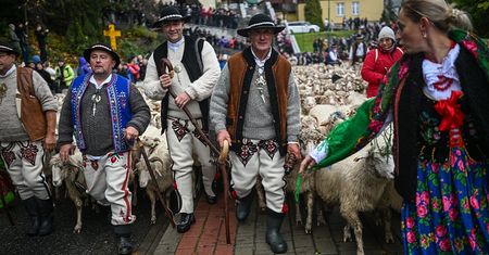 Krzyżówka o tradycjach narodowych. Każdy powinien zgarnąć komplet