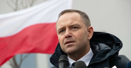 (Nie)bezpieczeństwo w kampanii Nawrockiego. PiS szuka sposobu na sondażowe odbicie