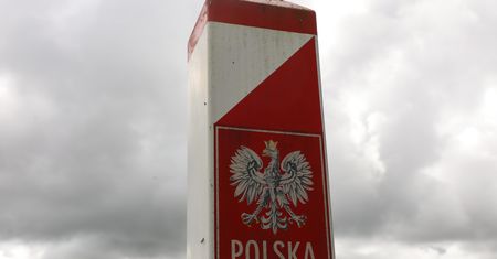 Zorganizował przemyt 160 migrantów. Syryjczyk miał zarobić krocie