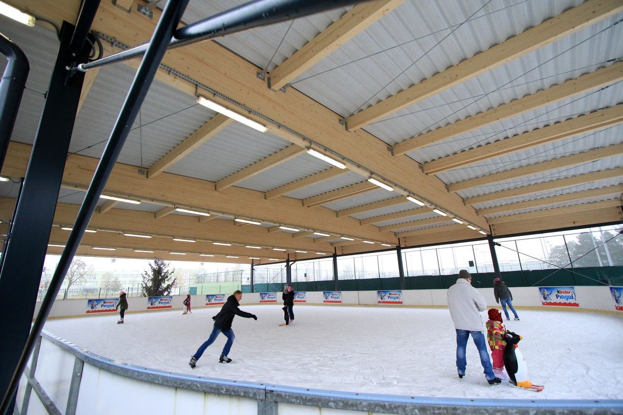 Wągrowiec: Zadaszenie lodowiska i kwietna przystań - mieszkańcy zakończyli głosowanie nad budżetem obywatelskim 2026