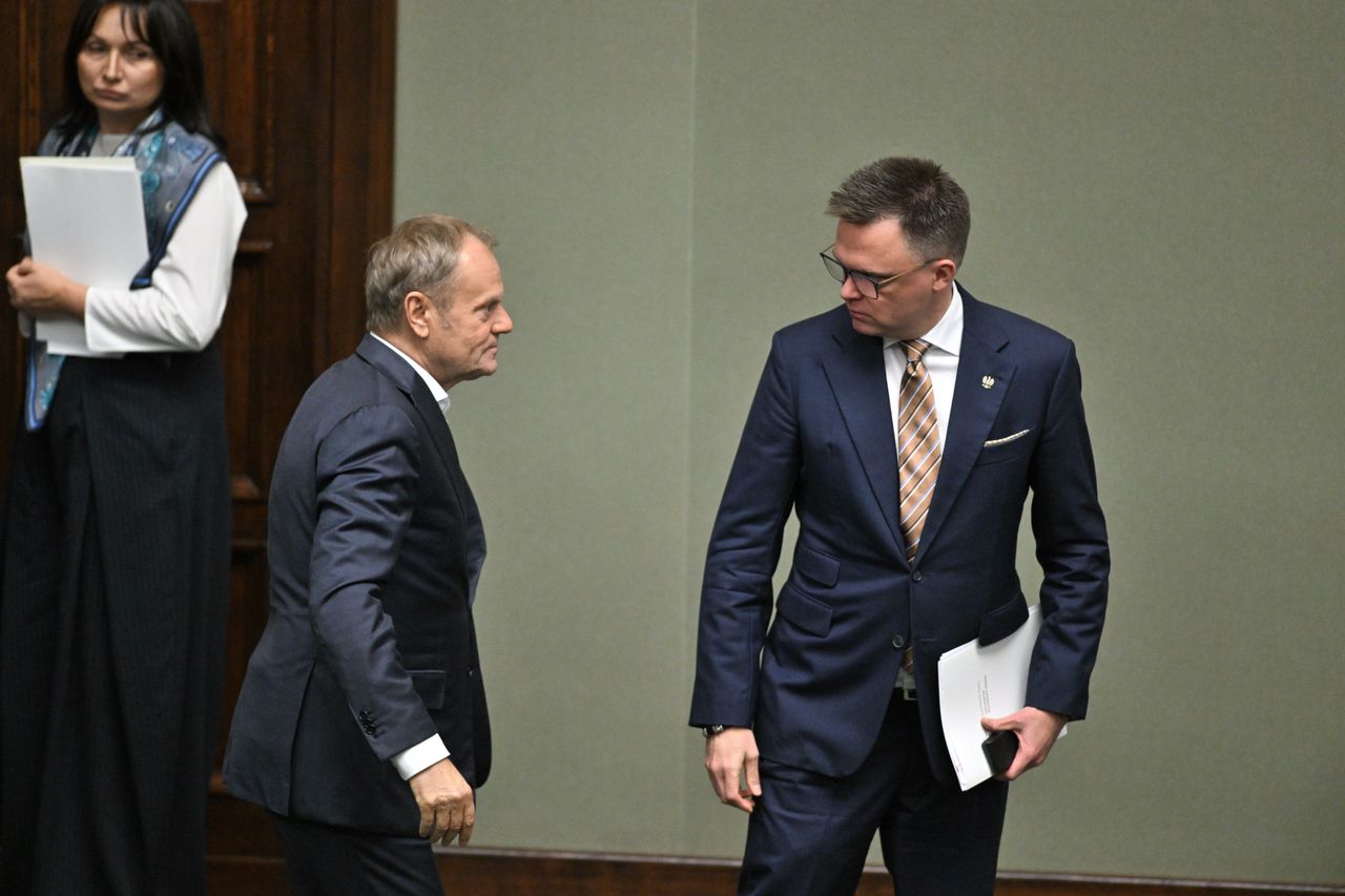 "Mamy dobre relacje". Zapytali Tuska o Hołownię