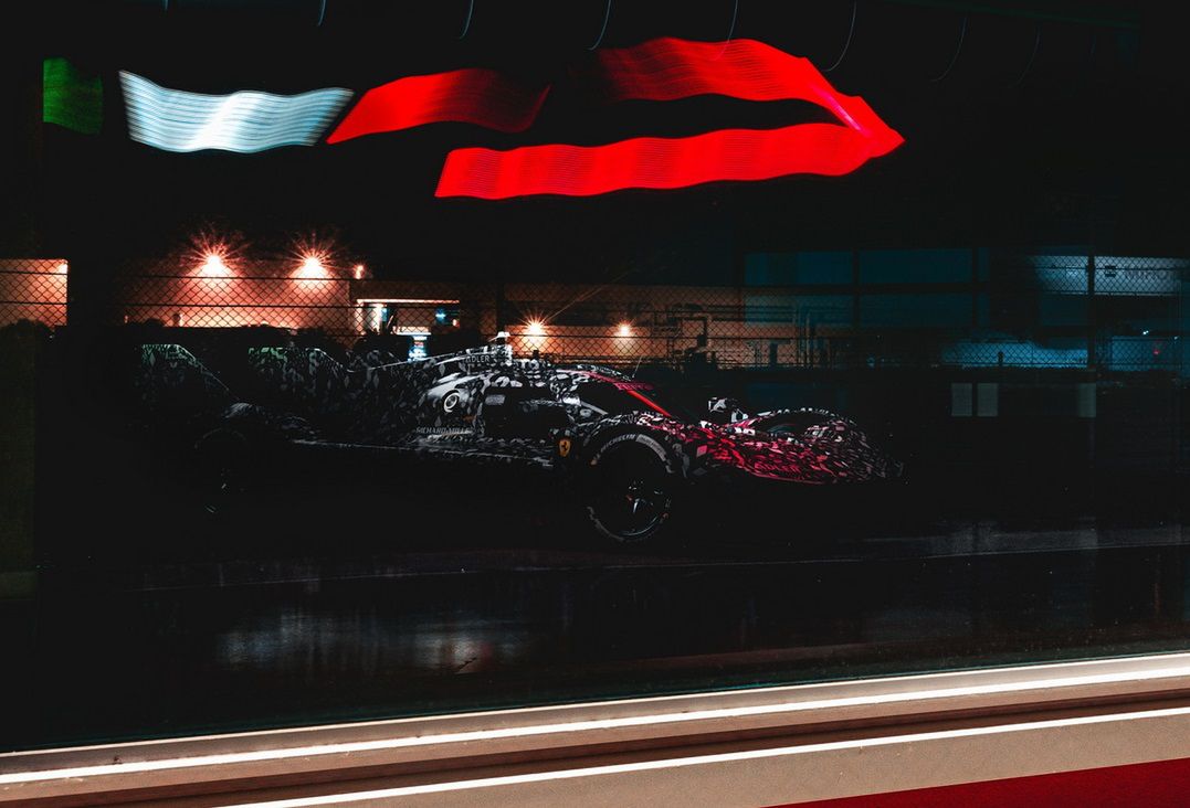 Zakamuflowany bolid Ferrari LMH